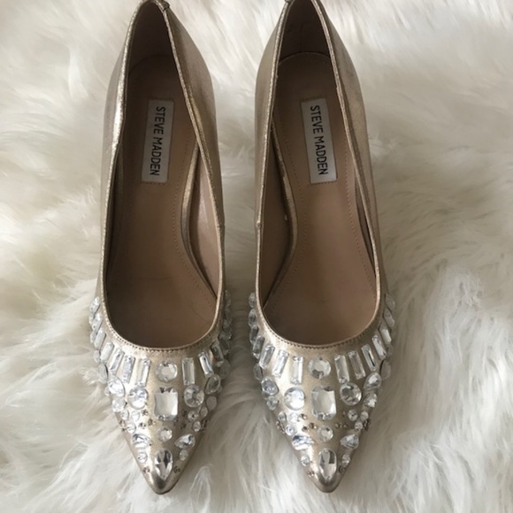 Steve Madden Shoes - Steve Madden Jeweled Metallic Pumps